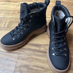 Thesus Weekend Boots Black New Size 9.5/40